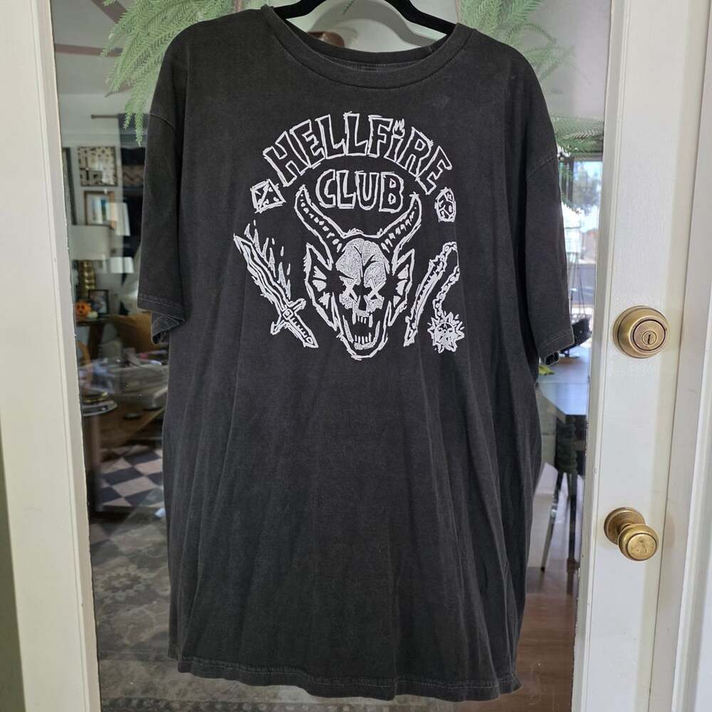 Mens L Stranger Things Hellfire Club Mineral Wash T-Shirt